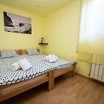 Family-friendly With Swimming Pool - Krk - 21862 Njivice