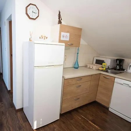 Family-friendly With Swimming Pool Njivice, Krk - 21862 * Njivice